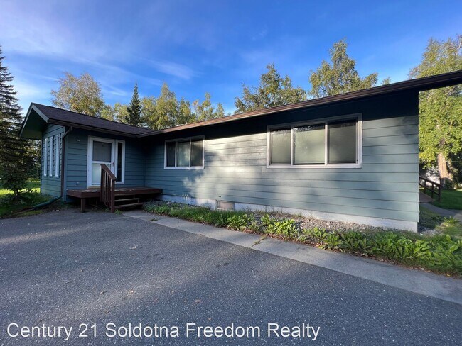 Building Photo - 3 br, 2 bath House - 310 Thompson Place