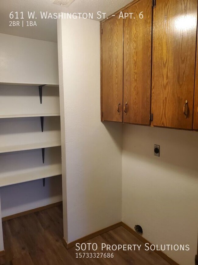 Foto del edificio - 2BD/1BA Pet Friendly Main Level Apartment