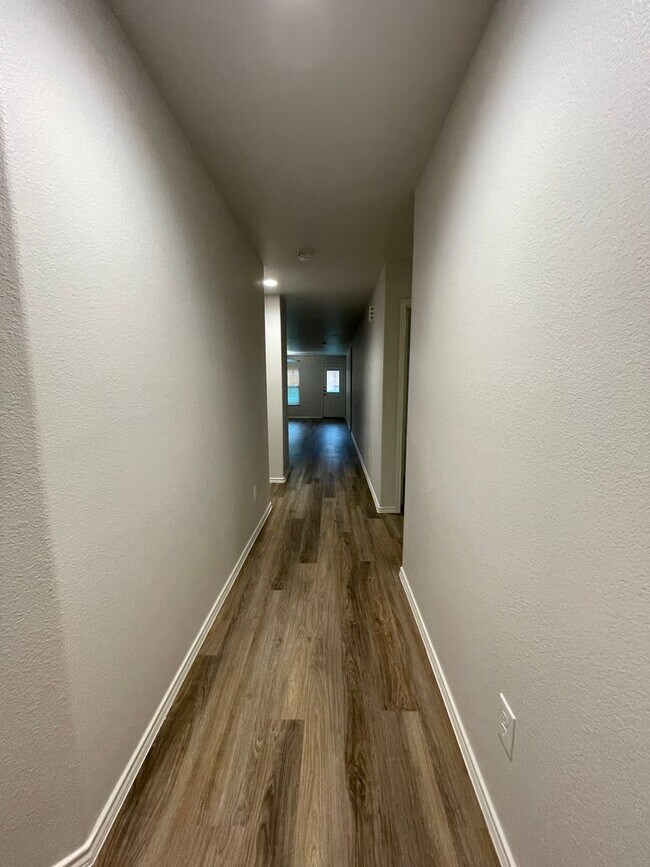 Building Photo - NOW LEASING! Four Bedroom | Two Bath Home in Montgomery