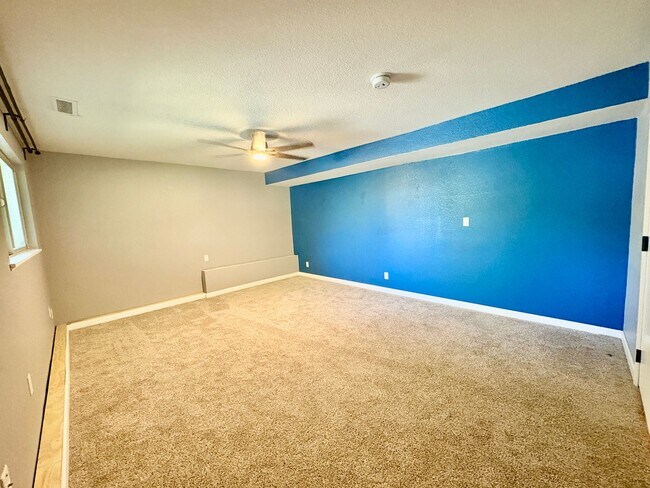 Foto del edificio - 1533 Ridgeview Ct