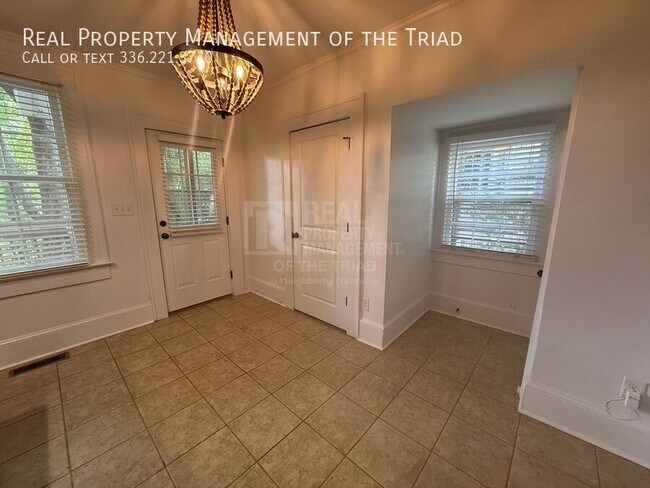 Foto del edificio - 513 S Hawthorne Rd