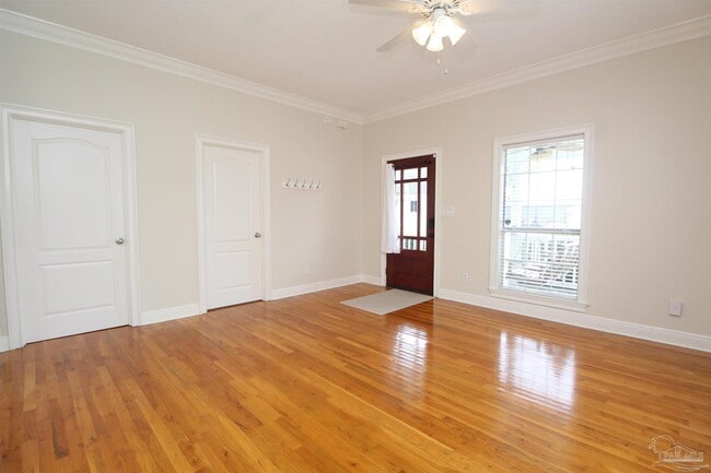 Building Photo - 32 N Donelson St