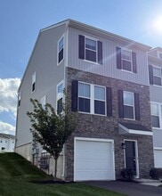 Building Photo - 4948 Brookside Ct
