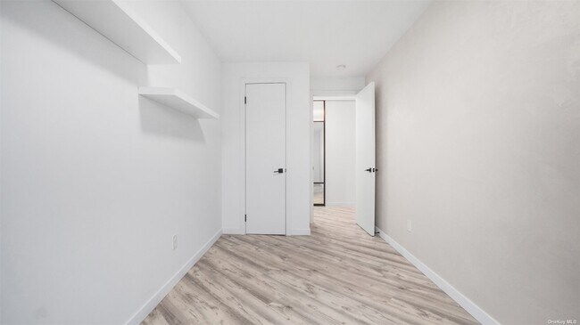 Building Photo - 1925 Ocean Ave