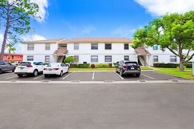 Foto del edificio - 204 Windward Pl