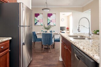 Building Photo - Montecito Pointe Apartments