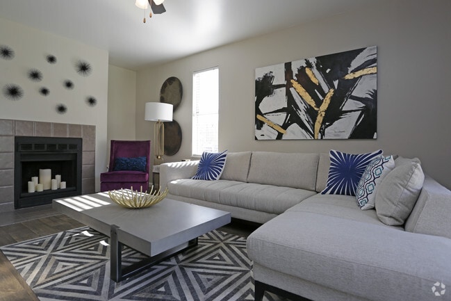 Interior Photo - 47Seventy Settlers Point