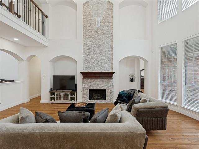 Foto del edificio - 729 Driftwood Dr