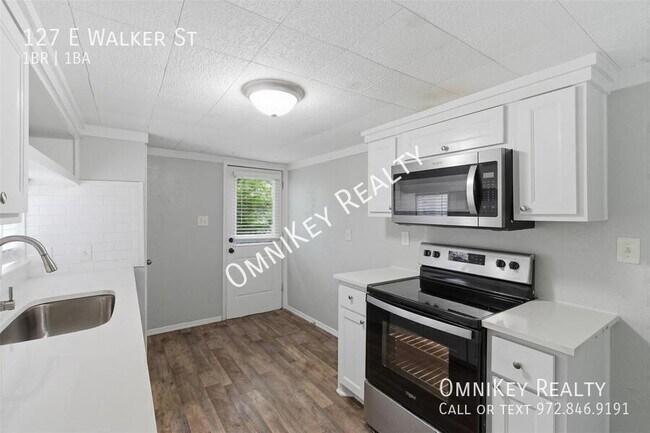 Foto del edificio - 127 E Walker St