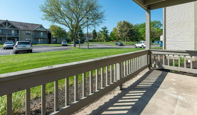 Foto del edificio - 5310 Stonemeadow Ave