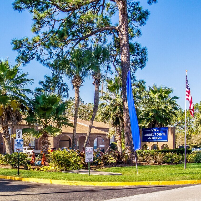 Laurel Pointe Apartments Jacksonville, FL