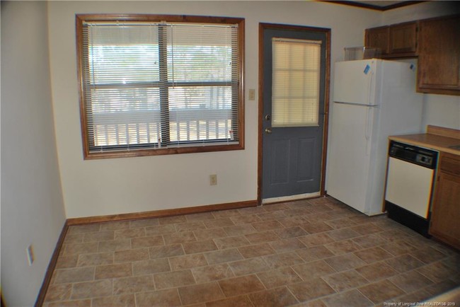 Building Photo - 5946 Notblake Ave