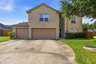 Building Photo - 950 Firthwood Ln