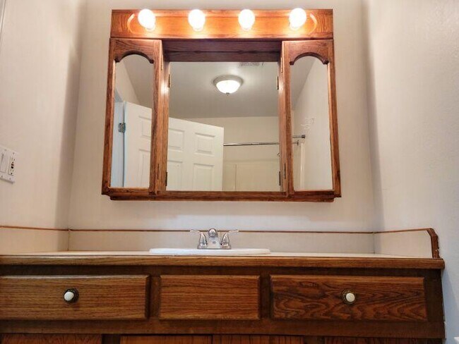Foto del edificio - 3 bedroom in Billings MT 59105