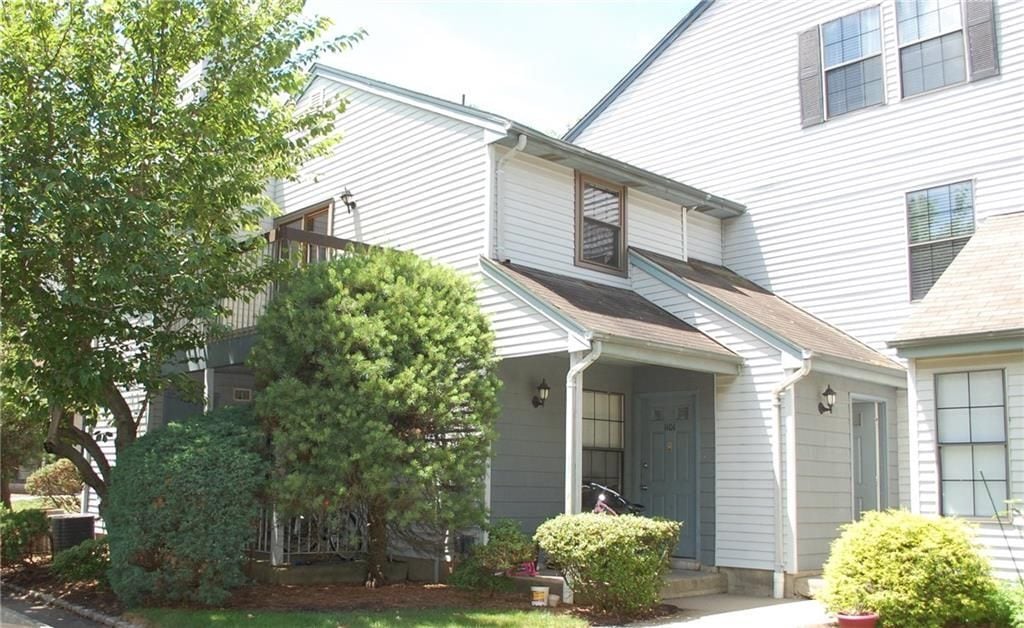Foto principal - 1102 Woodbridge Commons Way