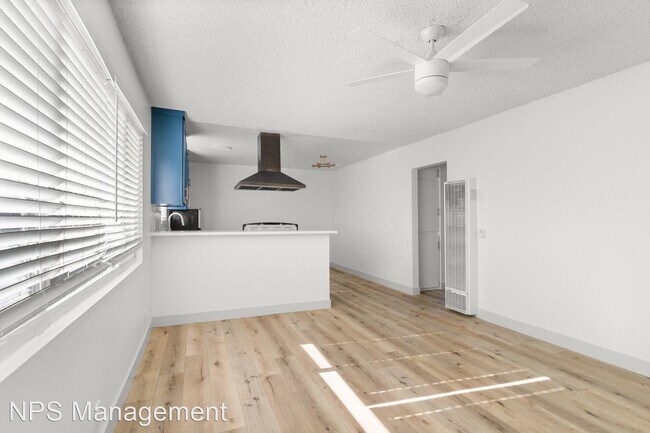 Foto del edificio - 2 br, 1 bath Apartment - 1431 Obispo Avenu...