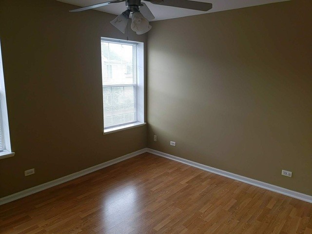 Building Photo - 324 Southwicke Dr