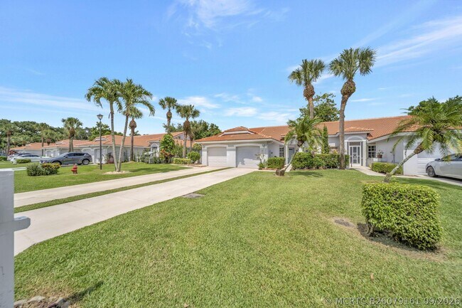 Foto del edificio - 15136 W Tranquility Lake Dr