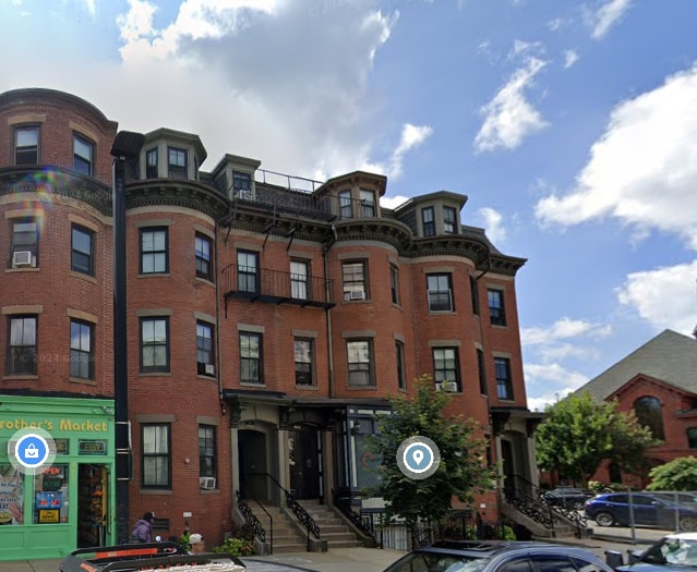 Building Photo - 806 Tremont St