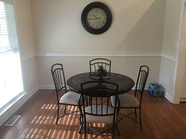 Building Photo - New Rental in King George Coming Soon