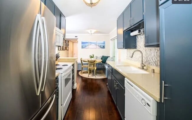 Foto del edificio - 2319 Curlew St