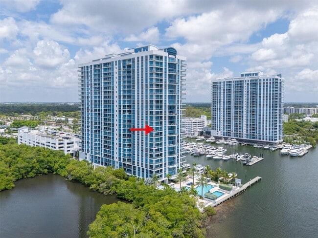 Building Photo - 17111 Biscayne Blvd