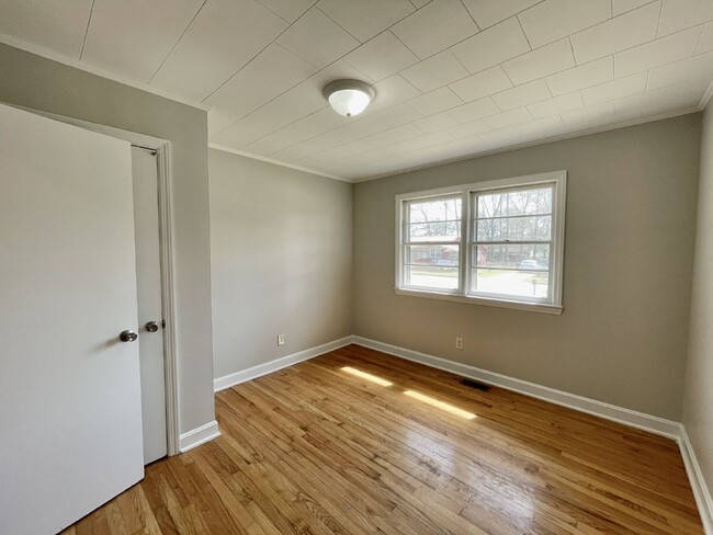 Foto del edificio - 3 Bed, 1 Bath Nest In Raeford