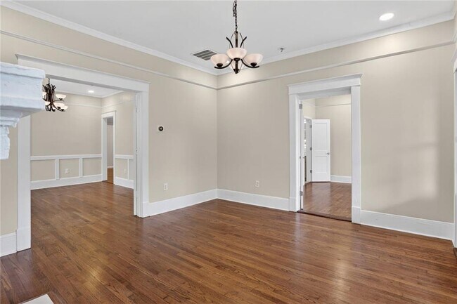Foto del edificio - 585 Jones Ave NW