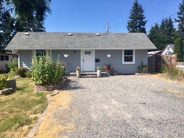 Foto principal - Charming 2 Bedroom Home In Marysville For ...