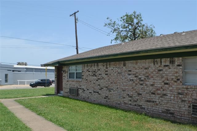 Foto del edificio - 704 Frisco Rd