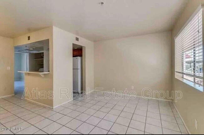 Building Photo - 12123 W Bell Rd