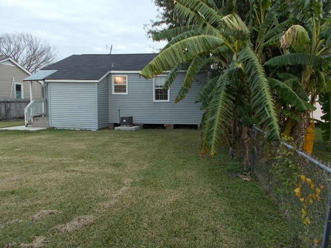 Photo - 2220 Hero Dr House