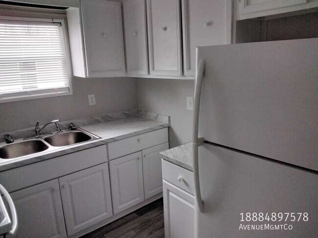 Foto del edificio - 512 10th St SW