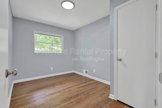 Foto del edificio - 2315 Shancey Ln