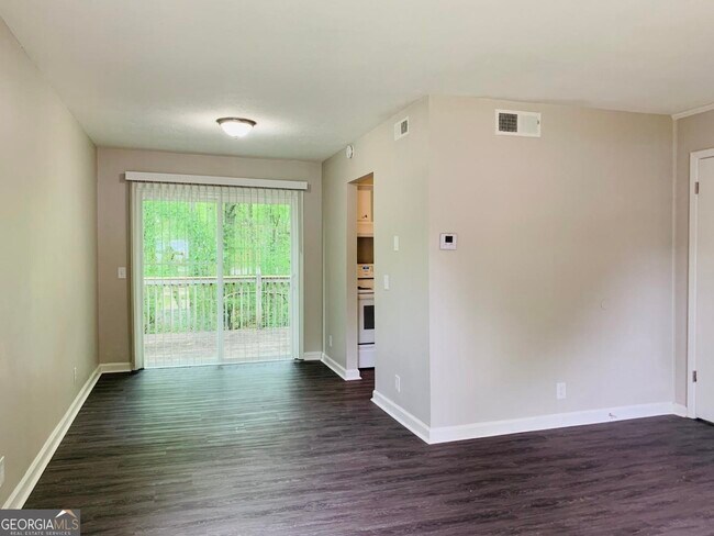 Foto del edificio - 1069 Laurel Ln NW