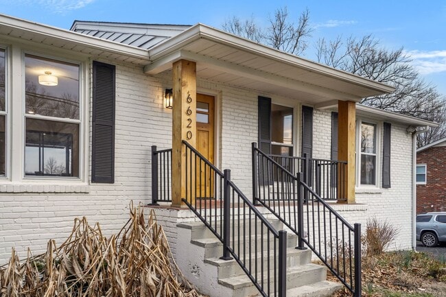 Building Photo - 6620 Upton Ln