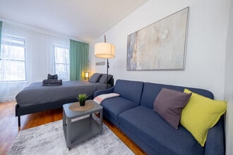 Building Photo - 1369 1st Ave