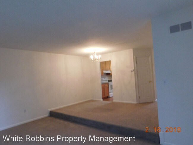 Building Photo - 2 br, 2.5 bath House - 208 Britain Court