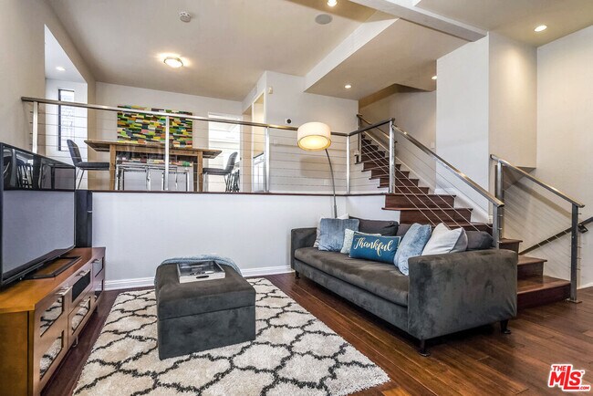 Foto del edificio - 4604 Glencoe Ave