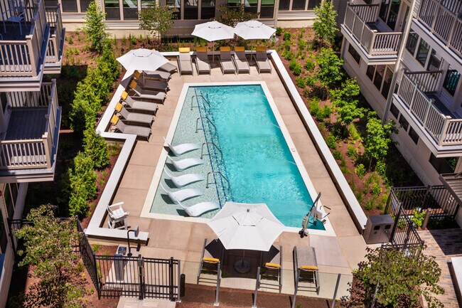 Atelier Apartments Silver Spring Md Apartments Com