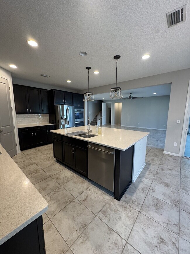 Foto del edificio - Shearwater, 4 bedroom 3.5 bath home for rent.