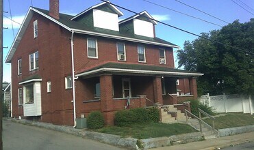 Building Photo - 415-417 New York Ave