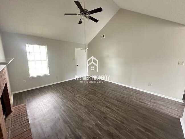 Building Photo - 5878 Hickory Shadow Ln