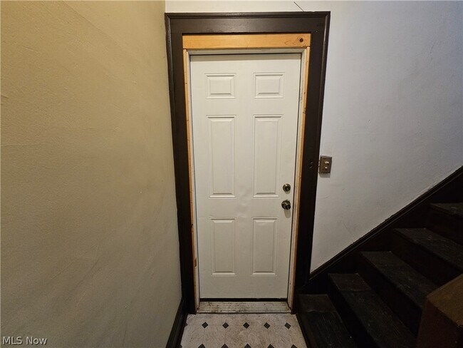Foto del edificio - 3430 Beechwood Ave