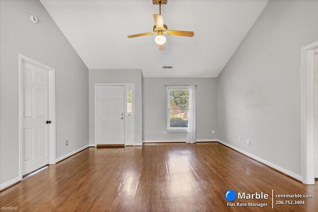 Foto del edificio - 3 br, 2 bath House - 101 Marie Cir