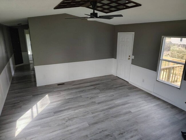 Building Photo - 507 Ridgecrest Dr