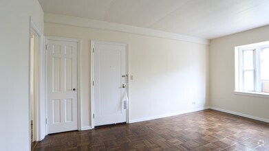 Living Room - Olentangy Village