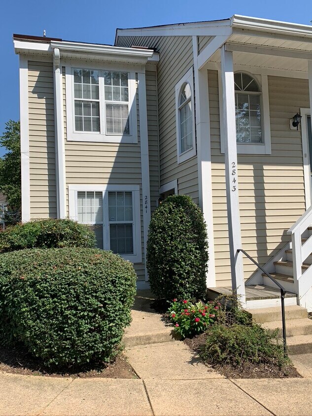 Foto principal - 2841 Yarling Ct