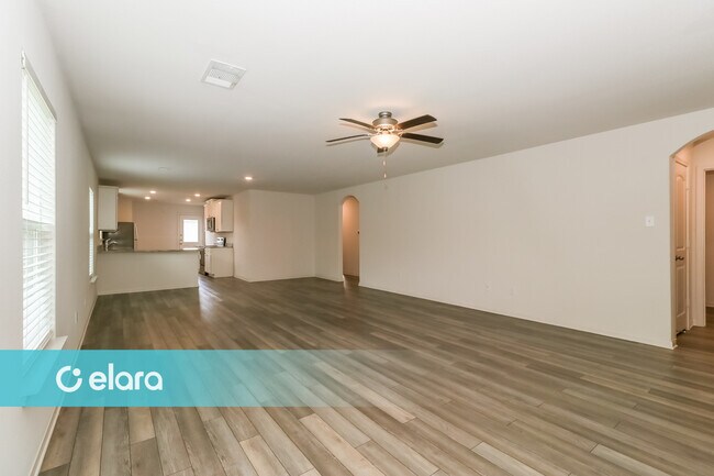 Building Photo - 18524 Allen Welch Dr