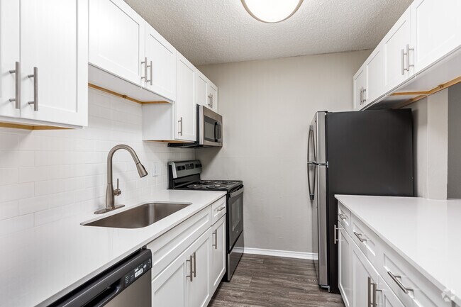 Interior Photo - The Ava and Aria